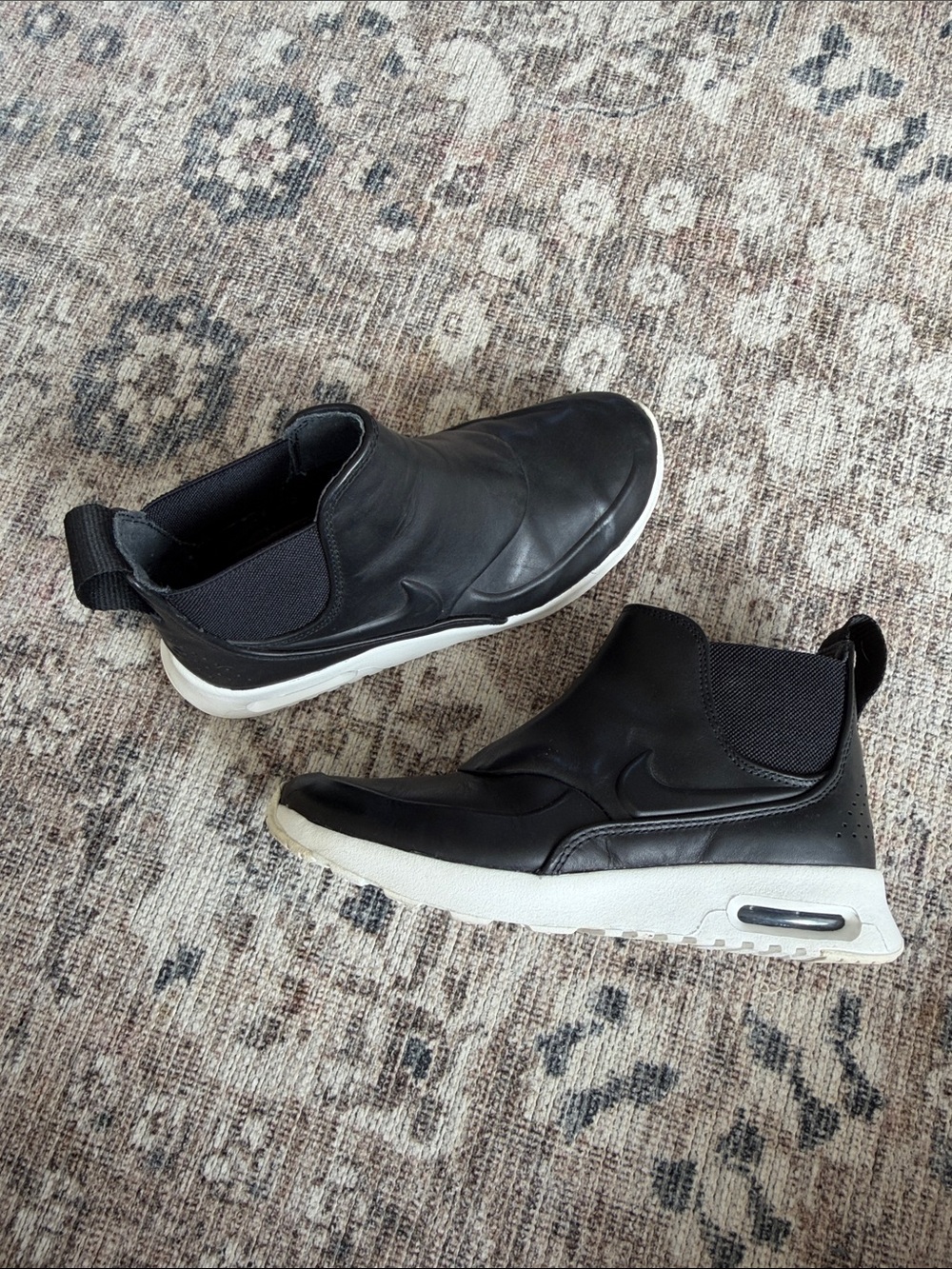 Women’s Nike Slip-On Shoes